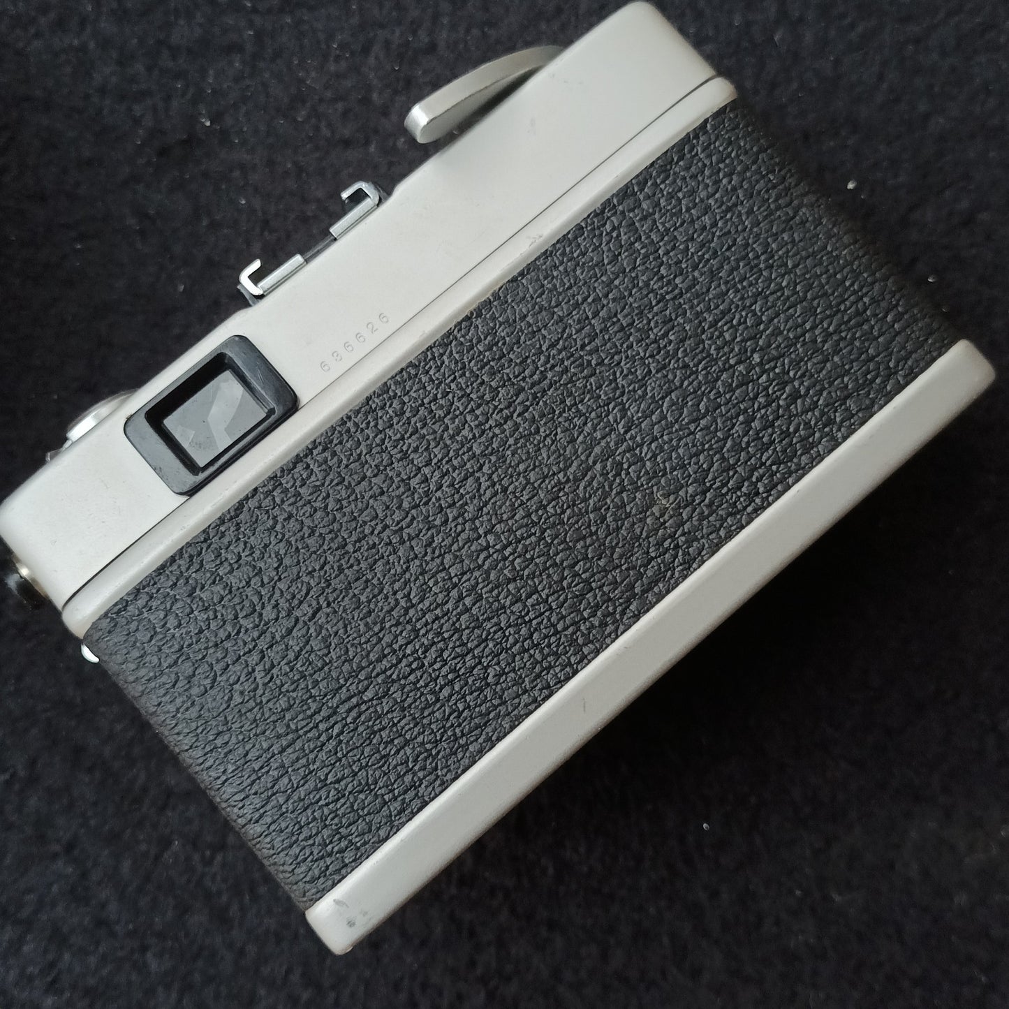 [Sold As-Is] Konica C35 Flashmatic