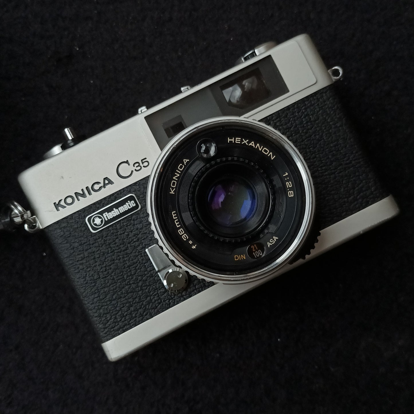 [Sold As-Is] Konica C35 Flashmatic