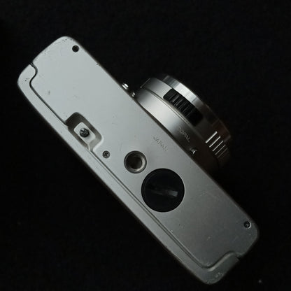 [Sold As-Is] Konica C35 Flashmatic