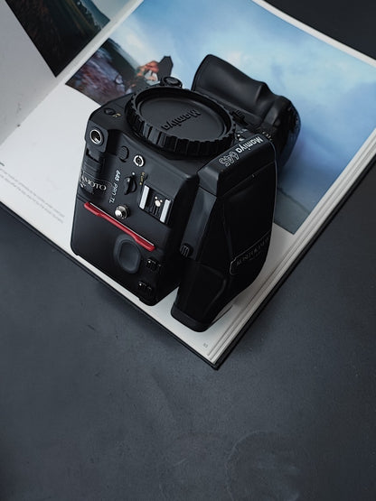 Mamiya 645 PRO TL body