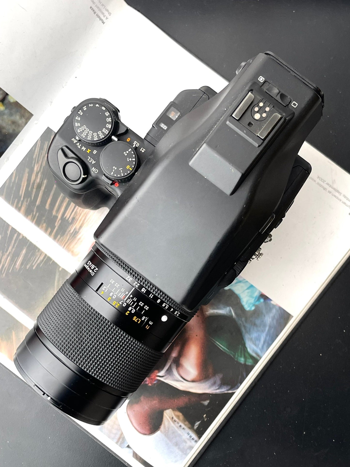 Contax 645 with Carl Zeiss Distagon 45mm F2.8 T*