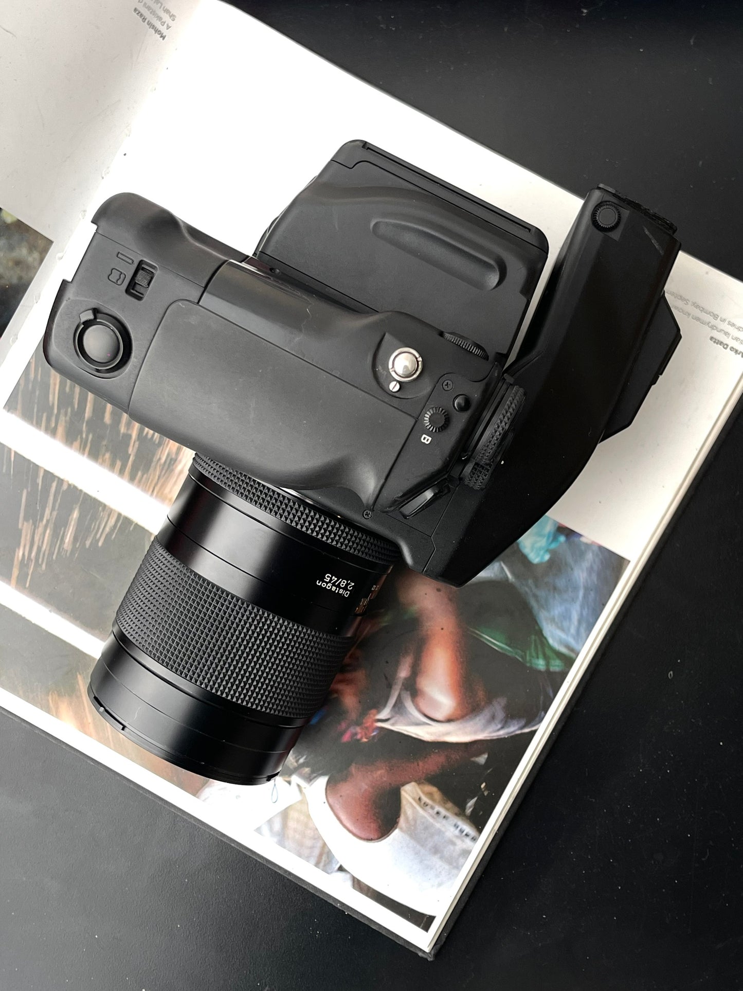 Contax 645 with Carl Zeiss Distagon 45mm F2.8 T*