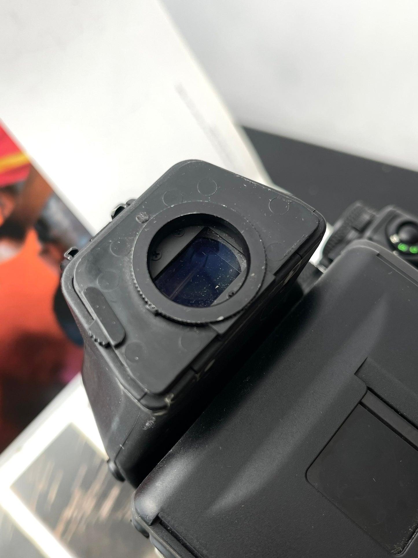 Contax 645 with Carl Zeiss Distagon 45mm F2.8 T*